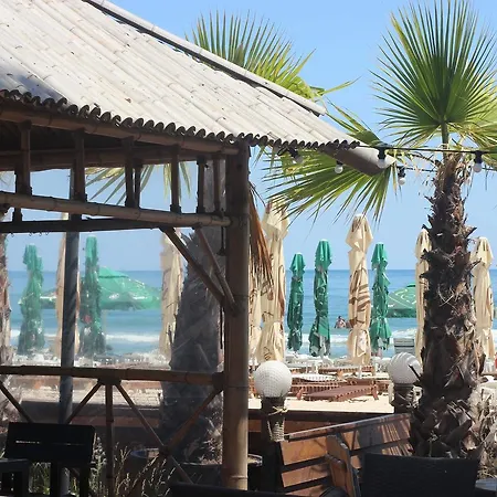 Pirates Mamaia